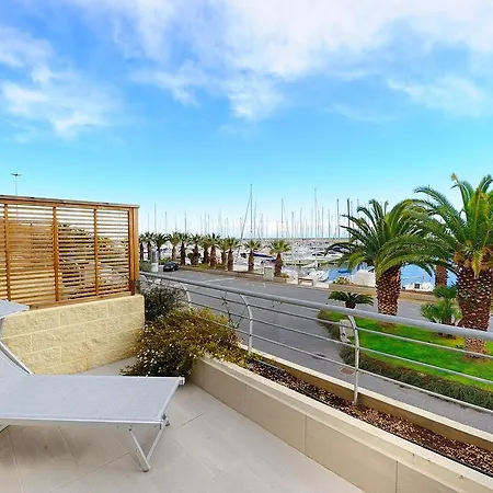 Gorleri By The Sea 公寓 *