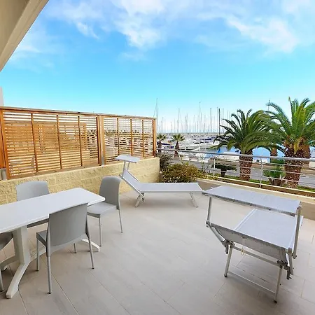 公寓 Gorleri By The Sea *