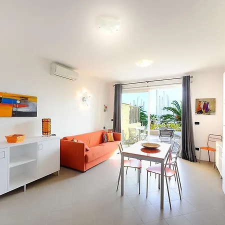 Gorleri By The Sea سانتو ستيفانو أل ماري
